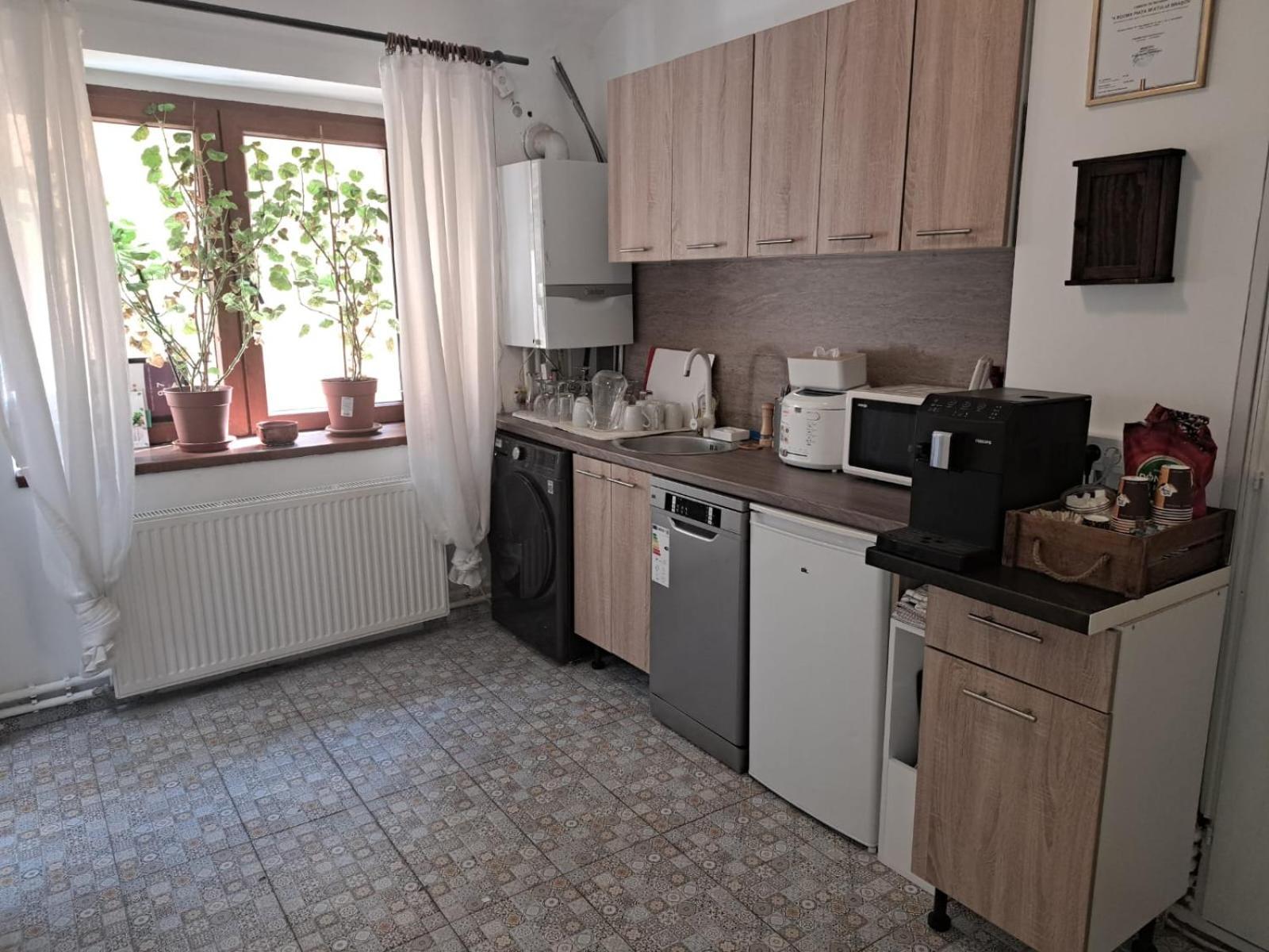 4 Rooms Piata Sfatului Brassó Kültér fotó